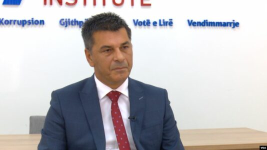Kryeziu: Shumë profile fallco janë hapur për dezinformim dhe ndikim në zgjedhje