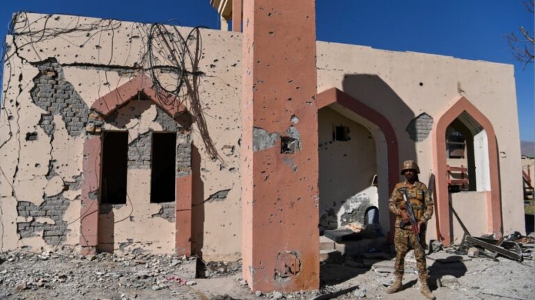 Të paktën 9 fëmijë të vrarë nga bombardimet pakistaneze në Afganistan