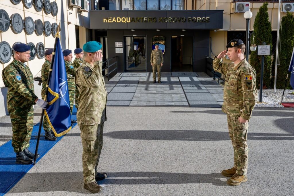 Komandanti i KFOR-it priti në takim komandantin e ushtrisë së Moldavisë