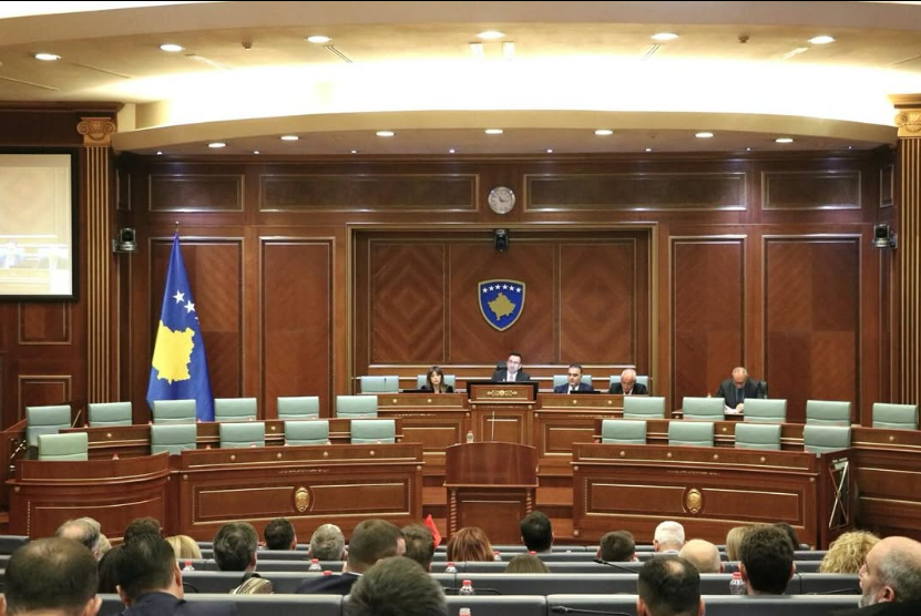 Kuvendi sot me dy seanca