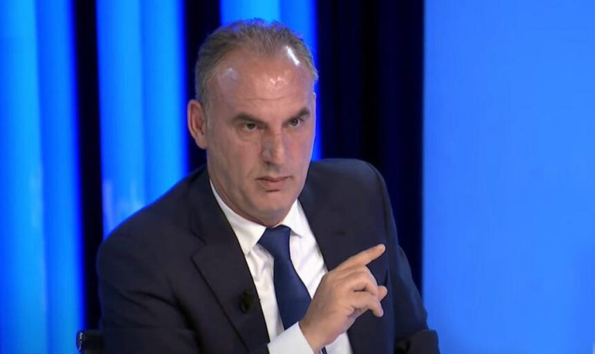 Limaj shpalos detaje nga takimi me presidenten Osmani