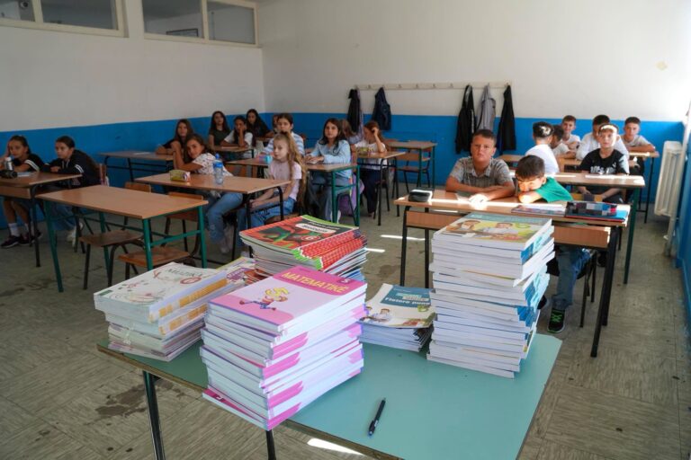 𝐁𝐥𝐥𝐨𝐤𝐢𝐦𝐢 𝐢 𝐟𝐨𝐧𝐝𝐞𝐯𝐞, 𝐬𝐮𝐥𝐦 𝐧𝐝𝐚𝐣 𝐩𝐞̈𝐫𝐟𝐚𝐪𝐞̈𝐬𝐢𝐦𝐢𝐭 𝐢𝐧𝐬𝐭𝐢𝐭𝐮𝐜𝐢𝐨𝐧𝐚𝐥 𝐭𝐞̈ 𝐬𝐡𝐪𝐢𝐩𝐭𝐚𝐫𝐞̈𝐯𝐞 𝐧𝐞̈ 𝐋𝐮𝐠𝐢𝐧𝐞̈