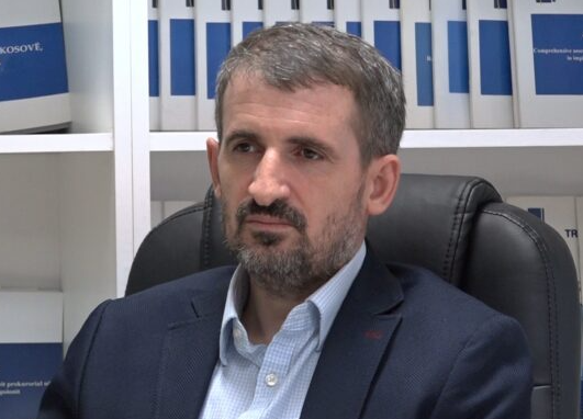 Miftaraj: Deputeti Kurti nuk e ka problem me shkel ligjin