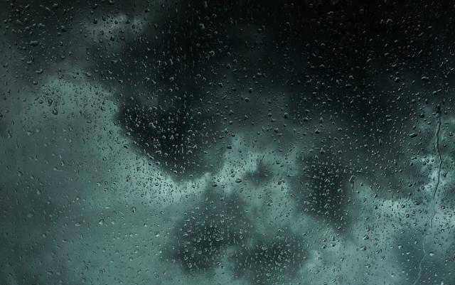 Mot i vranët dhe me reshje shiu