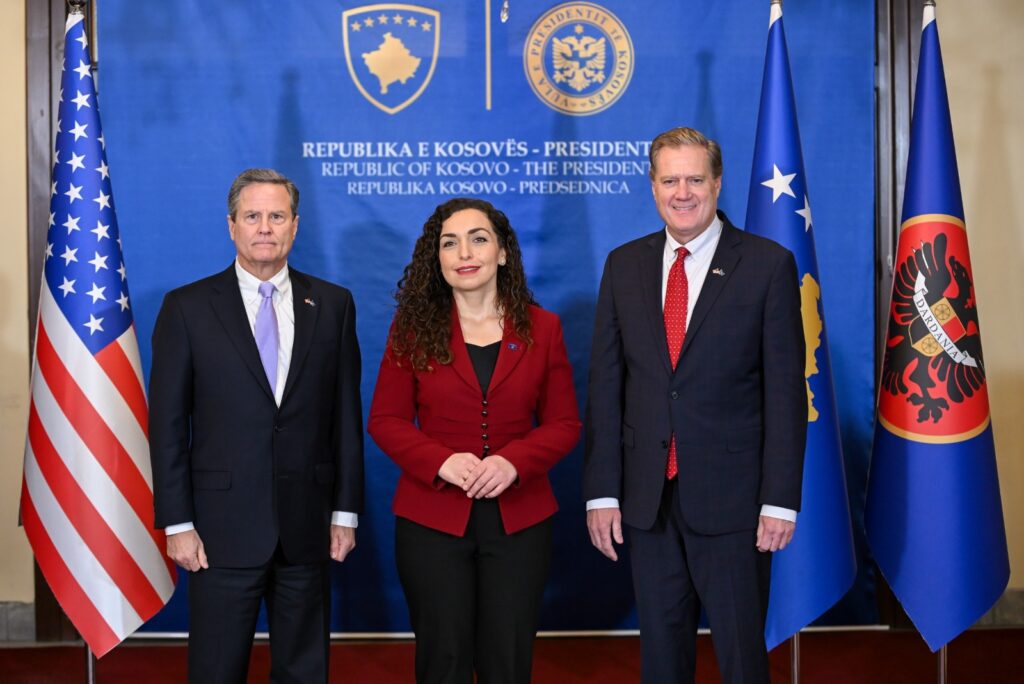 Presidentja Osmani priti në takim kongresistët Michael Turner dhe Donald Norcross