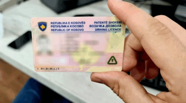 Sllovenia njeh pantentë shoferët e Kosovës