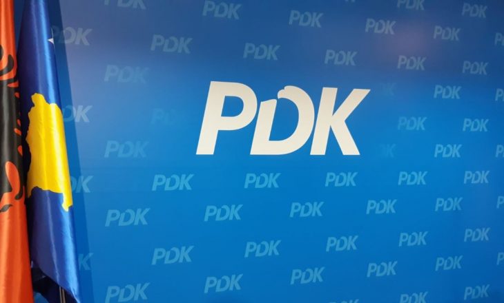 PDK-ja i përgjigjet Hoxhajt: Sipas statutit të partisë, konventa mbahet brenda 5 ditësh