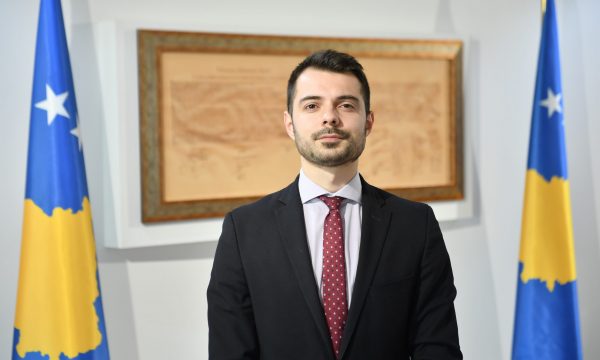 Kryeziu: 27.3 milionë shpenzime  nuk I takojn vetëm Qeverisë në detyrë