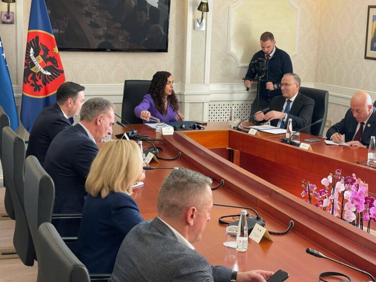 LAJMI I FUNDIT, Osmani shpërndan Kuvendin, pritet shpallja e zgjedhjeve