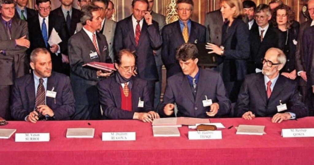 Hill: Marrëveshja e Rambujesë rrëzoi pikëpamjet e Millosheviqit