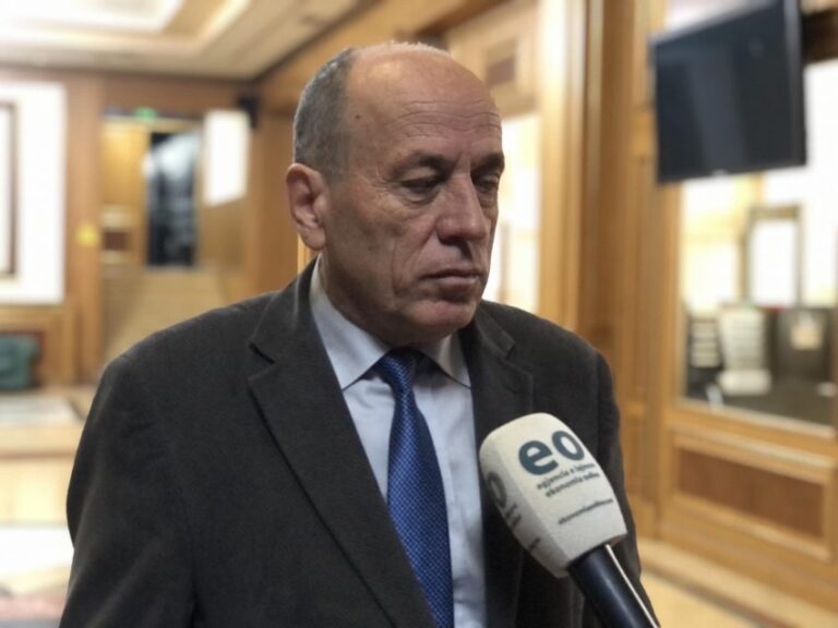 Shala: Nuk mund të arsyetohet afera korruptive të Hajdarit