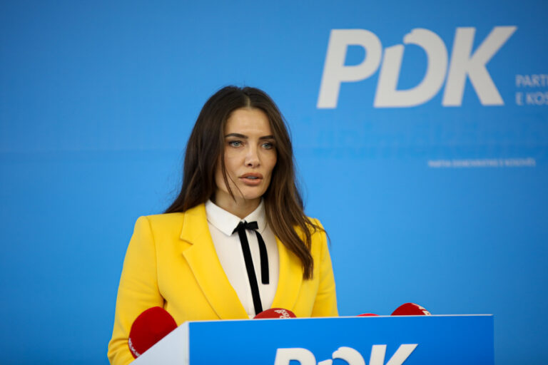 Musliu-Shoshi kundër idesë së Presidentes për zgjatje buxhetore
