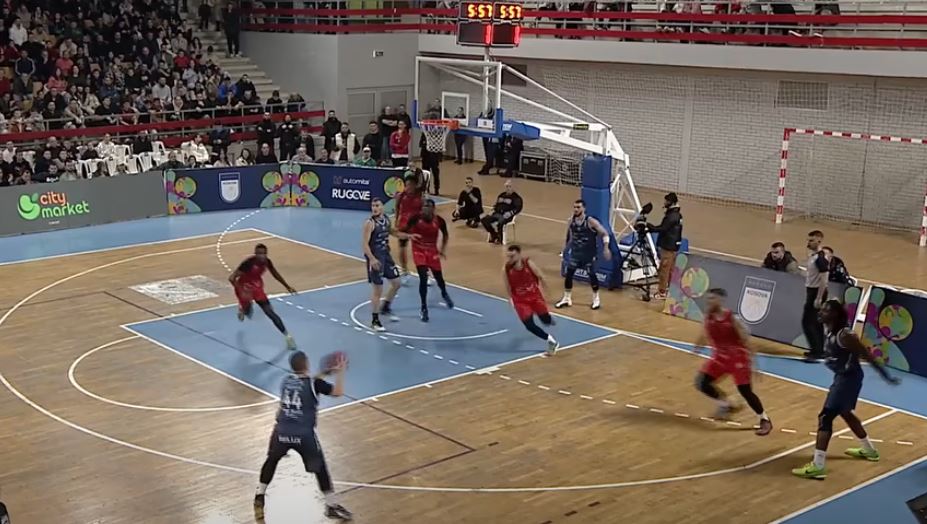 Fitore e rëndësishme e bardhekaltërve në Gjakovë