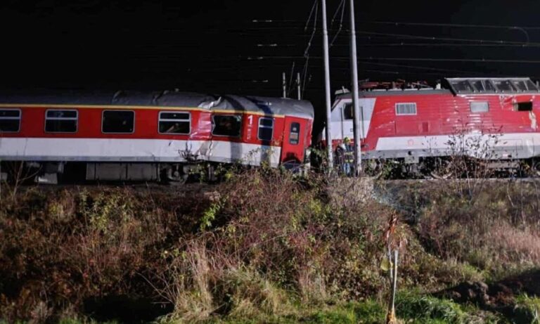 Përplasen dy trena pranë Bratislavës, raportohet për shumë të lënduar