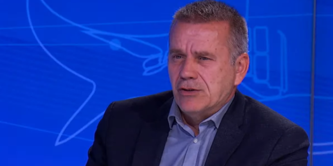 Arifi kritikon ndarjen e 100 eurove