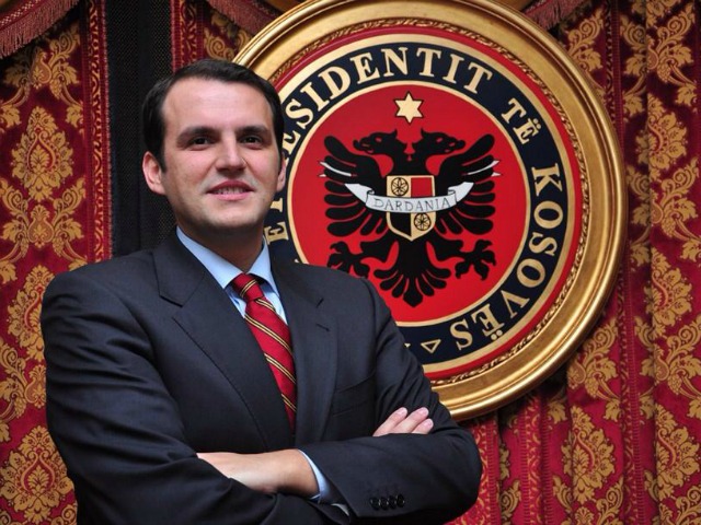 Teuta Rugova mbështet kandidimin e vëllait Ukës: Vazhdimësi e trashëgimisë Rugova