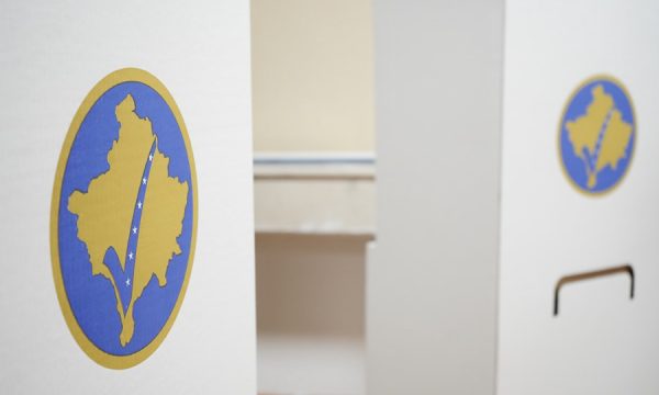 Radoniqi: Përfundon votimi në 25 përfaqësi diplomatike të Kosovës