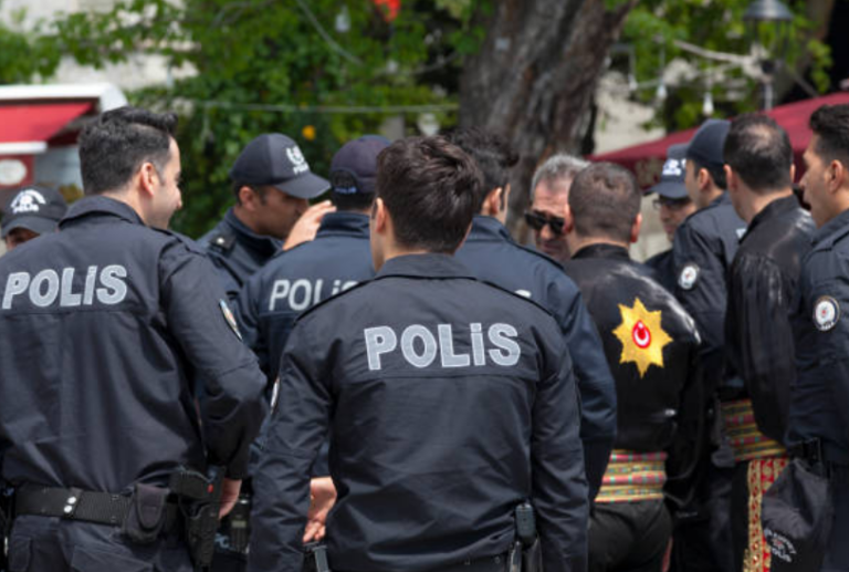 Turqi: Arrestohen 115 anëtarë të ISIS-it, dyshohet për sulme para festave