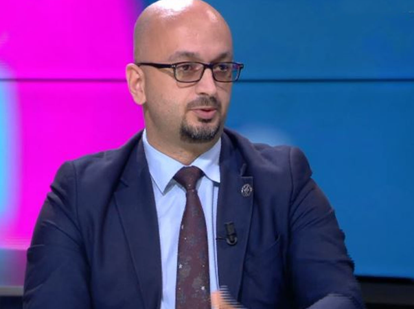 Kërkohet reagim i BE-së ndaj Serbisë për hapjen e vendeve të punës në institucionet paralele në Kosovë