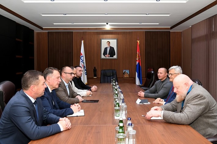 KFOR takon kryetarët e zgjedhur në veri