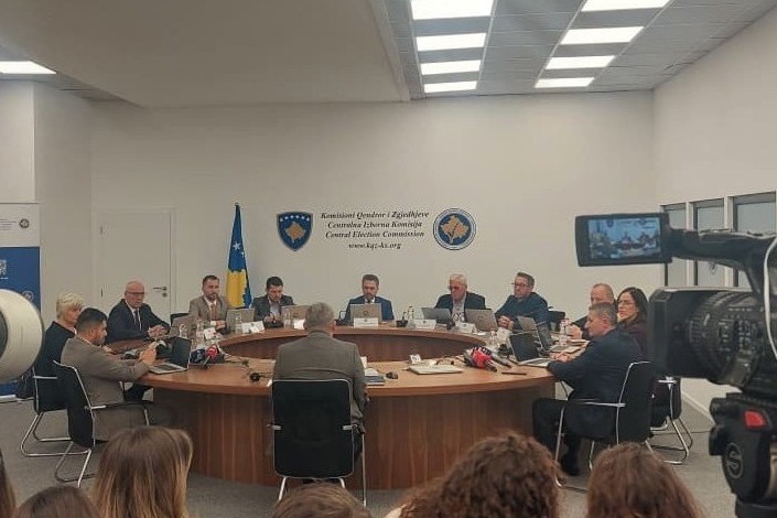 KQZ mblidhet sot, në rend dite certifikimi i Nismës