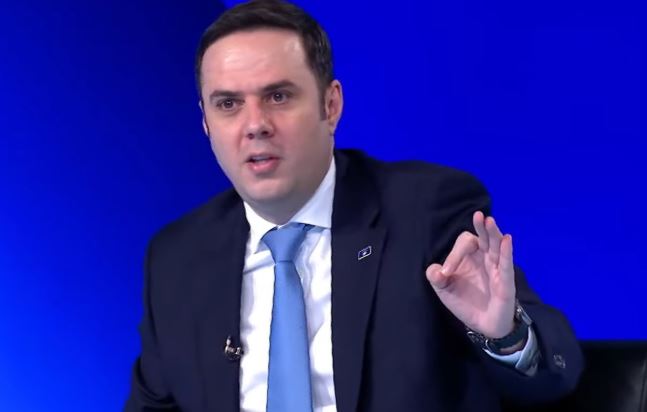Abdixhiku kërkon heqjen e menjëhershme të masave ndëshkuese të BE-së ndaj Kosovës