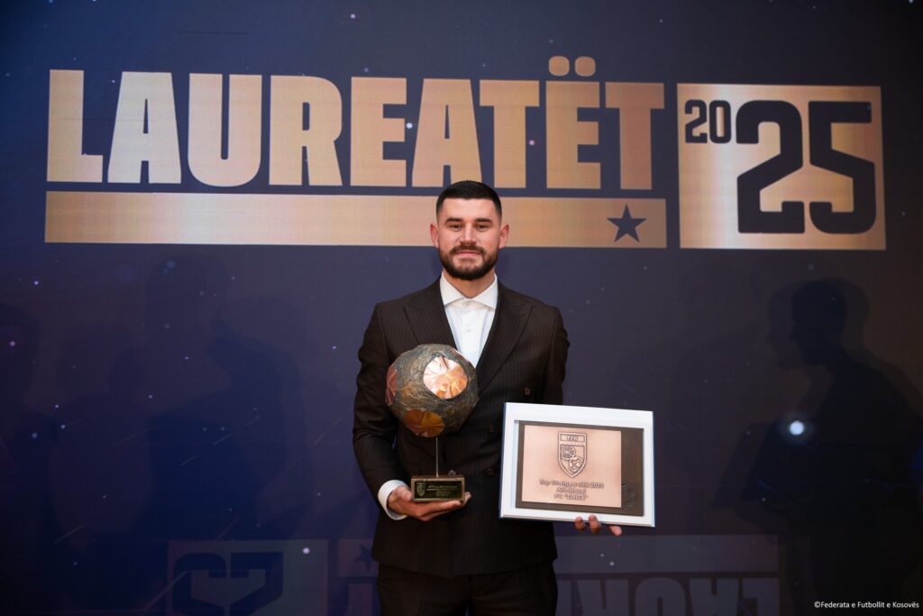 Federata e Futbollit e Kosovës shpall Arb Manajn si Futbollistin e Vitit