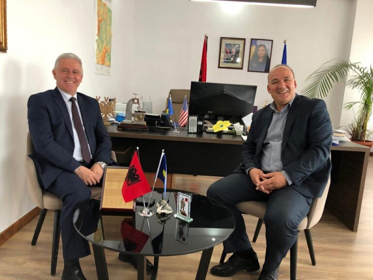 VV dhe PDK arrijnë marrëveshje për qeverisje në Podujevë