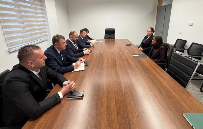 Prattipati kërkon qeverisje transparente nga kryetarët e veriut