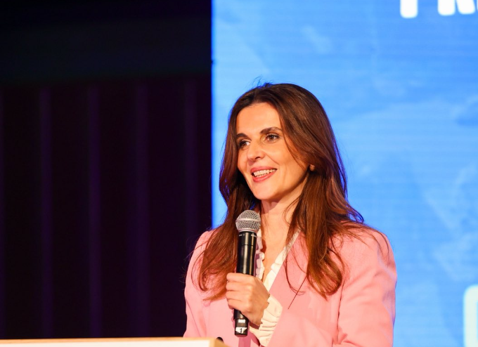 Çitaku kritikon Konjufcën: “Foli sikur ta kishte dorëzuar librezën e Vetëvendosjes”