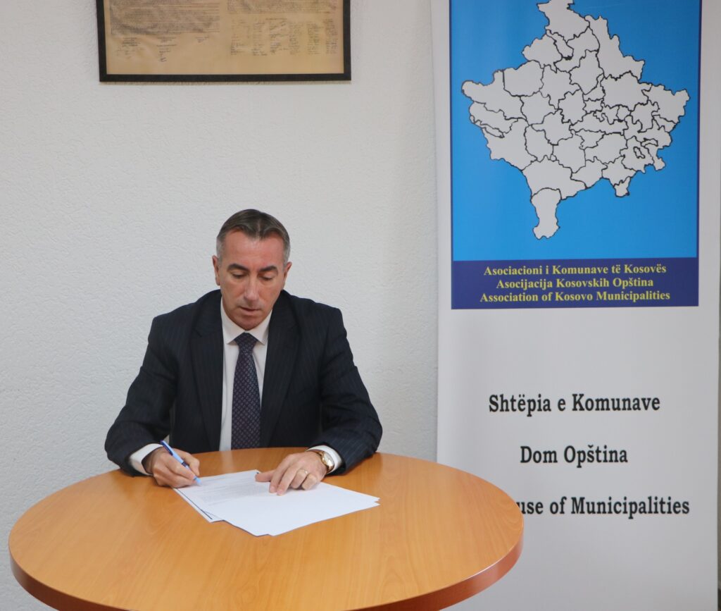 AKK dhe GIZ nënshkruajnë marrëveshje për zhvillim urban të qëndrueshëm në Kosovë