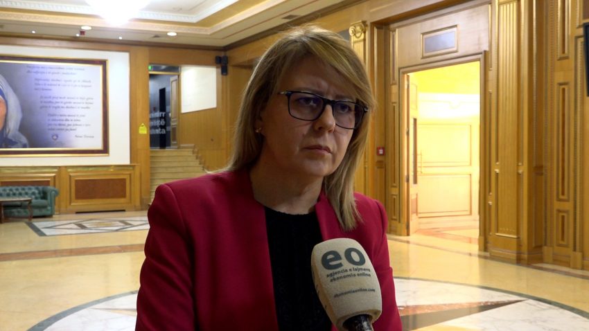 Bajrami: Inflacioni po dëmton ekonominë, pasojë e politikave qeveritare