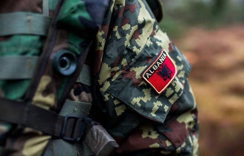 Begaj uron 113-vjetorin e FA: Mirënjohje atyre që i shërbejnë atdheut