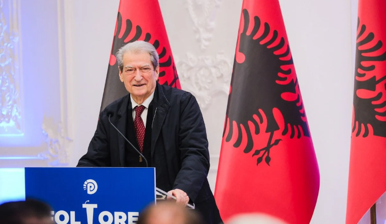 Berisha nga Manëzi: Nisim betejën për mbrojtjen e votës, opozita do të fitojë me qëndresë paqësore