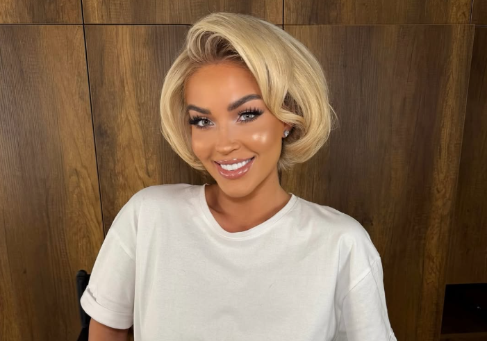 Dolce u mëson italianëve disa fjalë në shqip