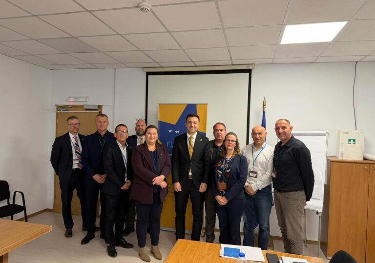 ShKK dhe EULEX nisin fazën e dytë të punëtorisë tre ditore për hartimin e kurrikulave