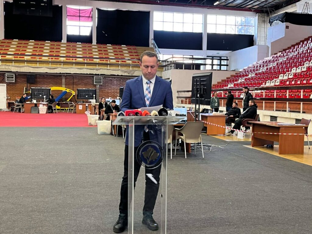 Elezi: Numërimi i votave përfundoi në 27 komuna, vazhdon më 1 janar në 11 komuna