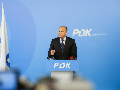 Enver Hoxhaj premton rritje mbi 50% të pensioneve nën qeverisjen e PDK-së