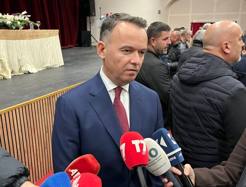 Faton Peci nis mandatet në Mitrovicë me fokus tek fëmijët me nevoja të veçanta dhe arsimi