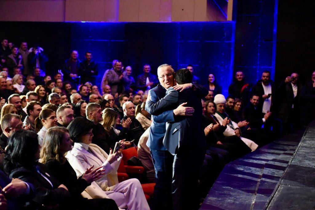 Beqa: Tubim madhështor në Gjakovë, fitorja po vjen për Bedri Hamzën