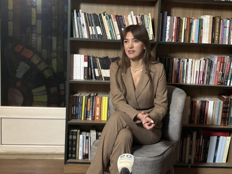 Haxhiu: LVV do të dalë më e fortë më 28 dhjetor, opozita përgjegjëse për ngërçin politik