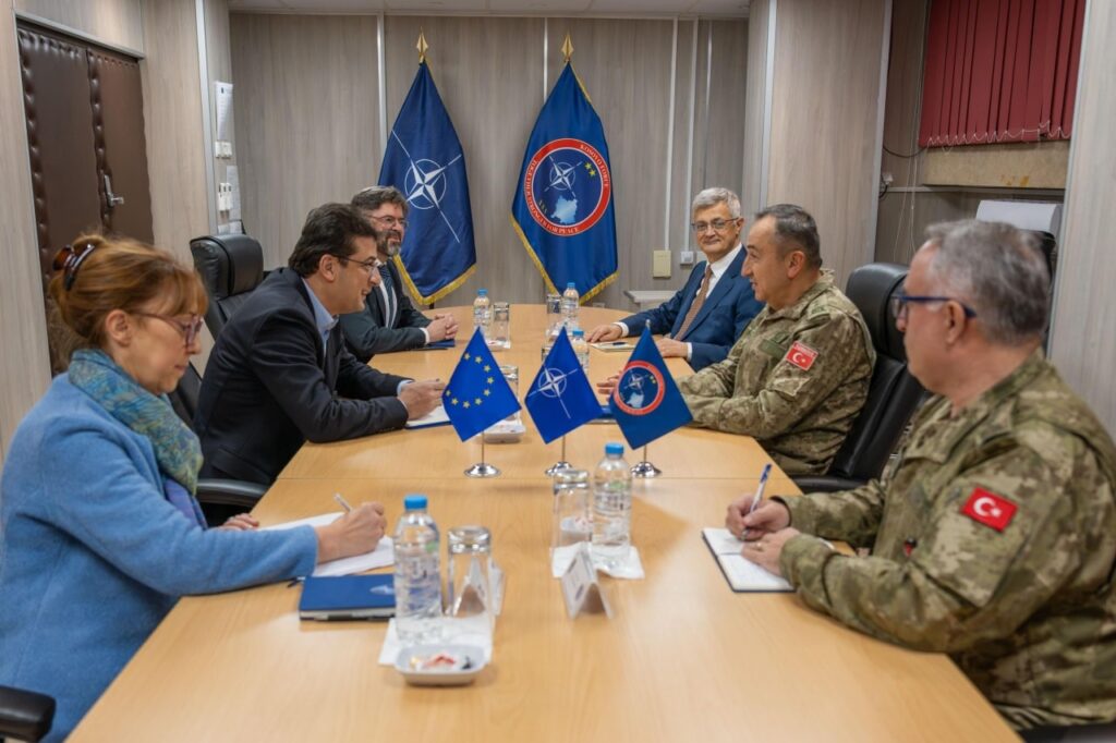 Komandanti i KFOR-it priti shefin e misionit të vëzhgimit të zgjedhjeve të Këshillit të Evropës