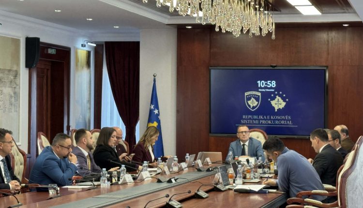 Propozohet shkarkimi i kryesuesit të KPK-së