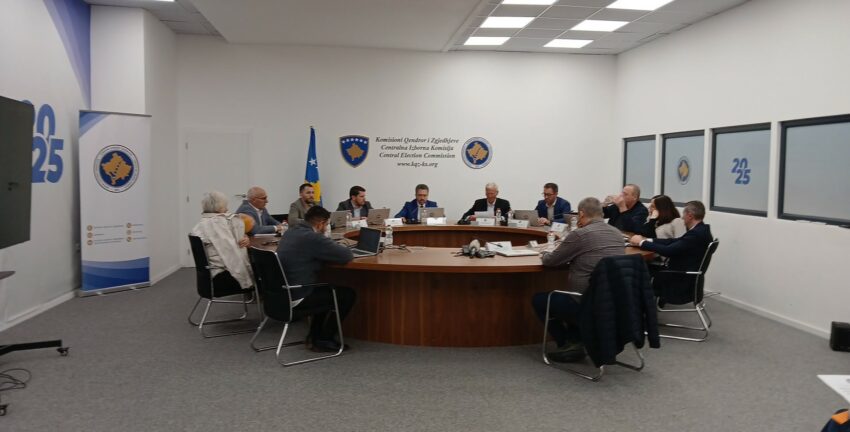 Kërkohet shtyrja e afateve për votimin me postë për zgjedhjet e parakohshme