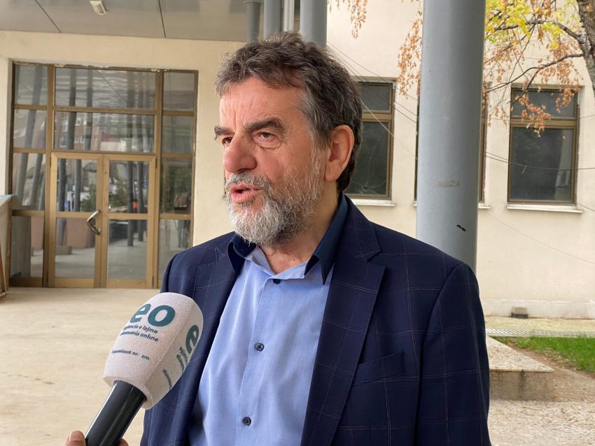 Krasniqi paralajmëron për realitet politik “abnormal” para fushatës parazgjedhore në Kosovë