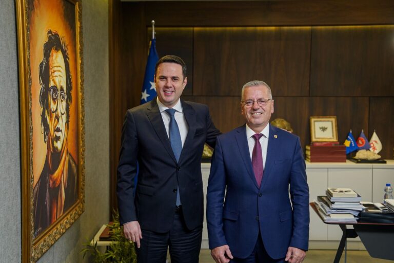 Gjeneral Hazrolli i bashkohet LDK-së