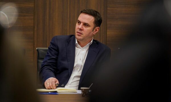 Abdixhiku: “Kosova ka nevojë për një gjeneratë të re politike”