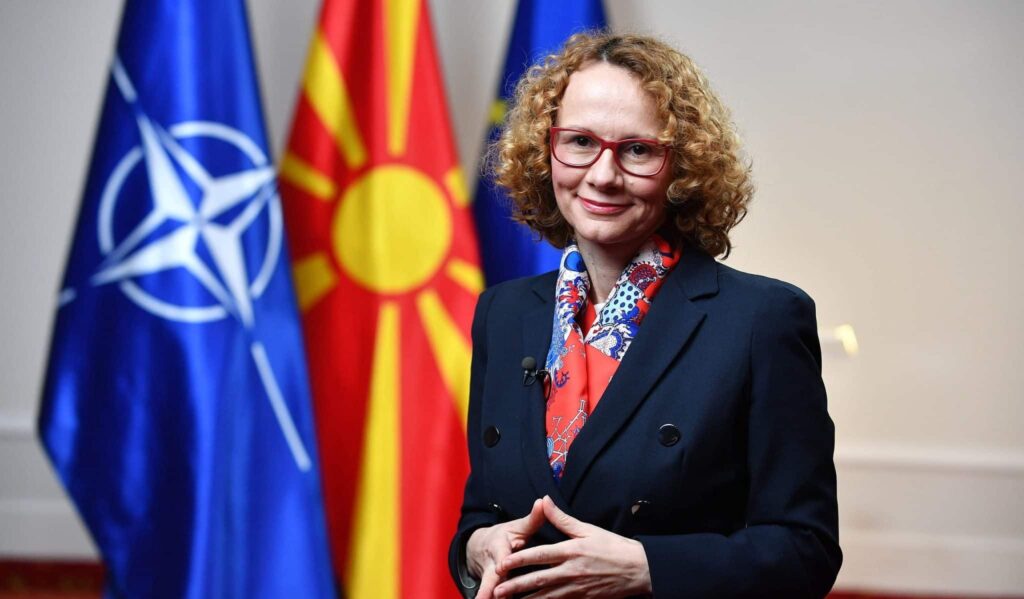 Sekerinska: KFOR-i mbetet kyç për sigurinë në Kosovë