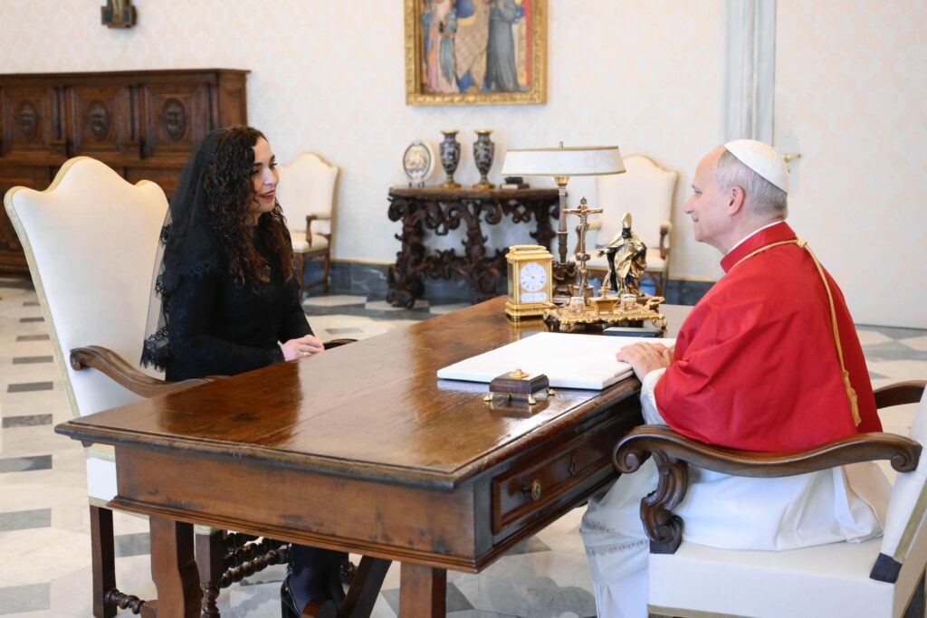 Presidentja Osmani takohet me Papa Leonin XIV në Selinë e Shenjtë
