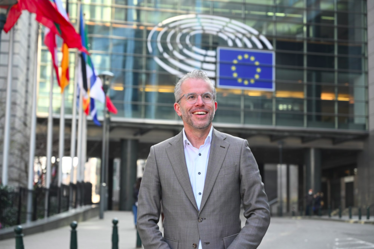 Strategjia e re e Sigurisë Kombëtare të SHBA: Thirrje për rol më të madh të Europës dhe implikimet për Ballkanin Perëndimor